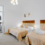Downtown Hotell