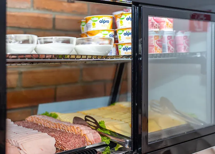 فندق Downtown 3*