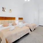 Downtown 3* Μπρατισλάβα