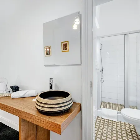 Downtown 3* Братислава