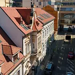 Downtown 3* Pozsony