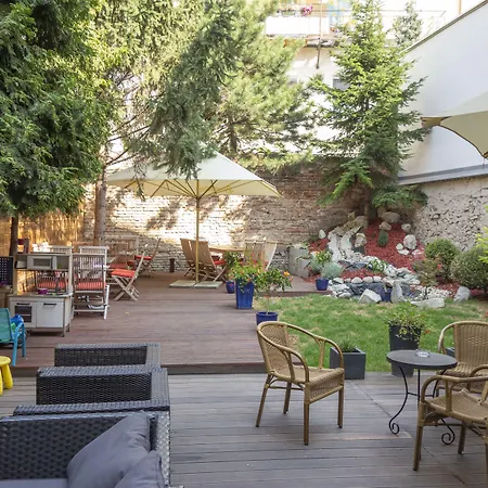 Downtown 3* Братислава