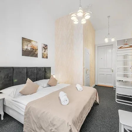 Downtown 3* Bratislava