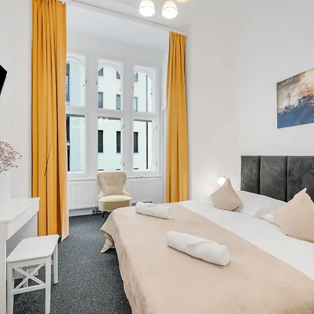 Downtown Ξενοδοχείο 3*