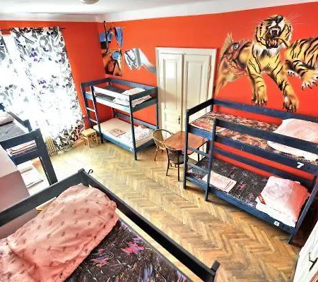 Downtown 3* Μπρατισλάβα