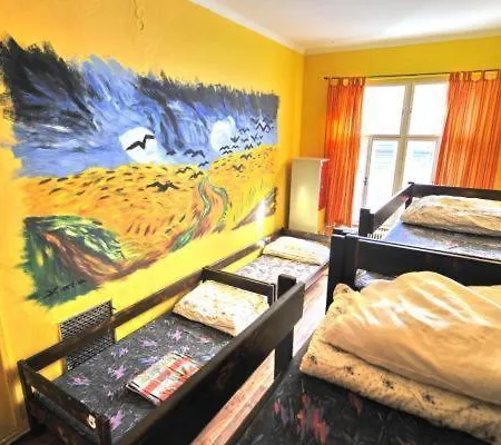 Downtown Ξενοδοχείο Μπρατισλάβα